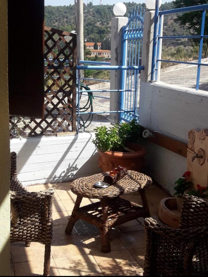 Hill Blue Apartment Nikiti  Exterior foto