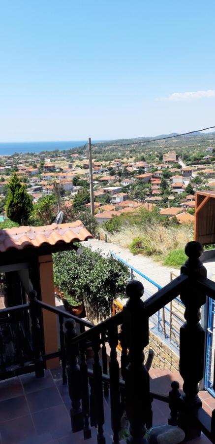 Hill Blue Apartment Nikiti  Exterior foto